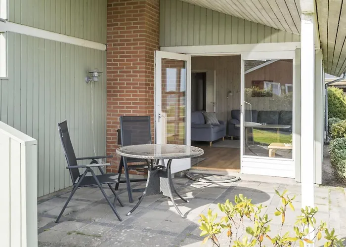 Assarina - 15m From The Sea By Interhome 別荘